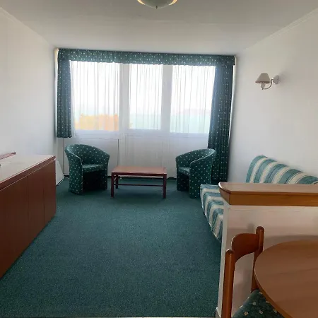 Ξενοδοχείο Riviera Park Balatonföldvár