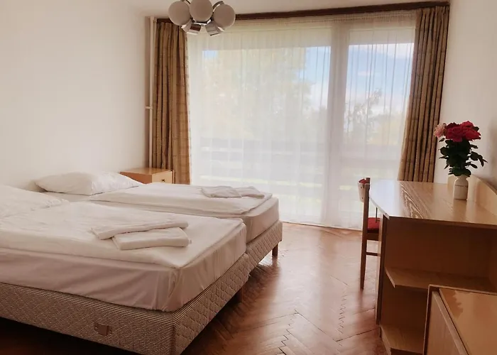 מלון Riviera Park 3*